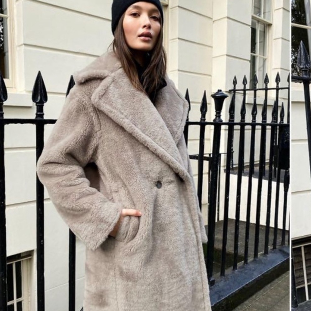 Aritzia Oversized Teddy Coat